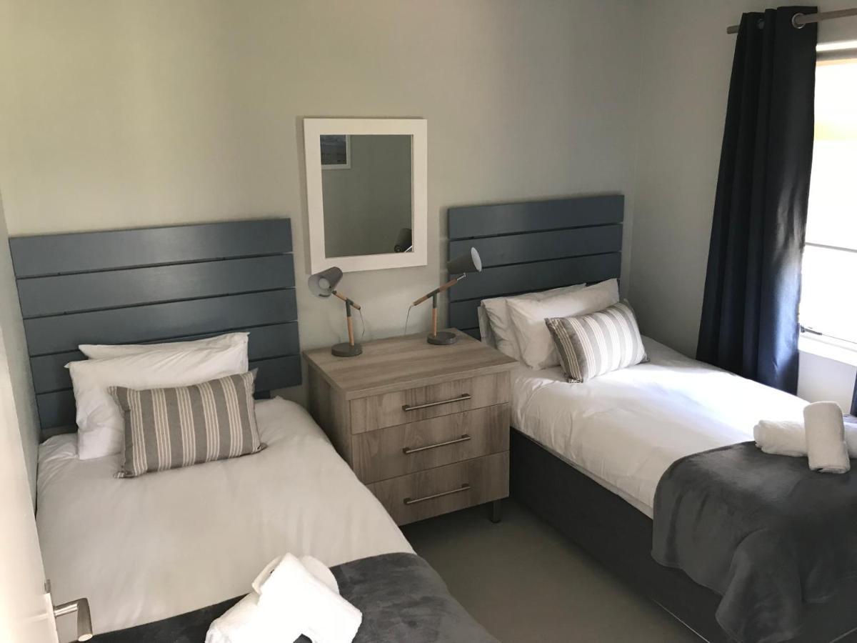 Kleinmond Lodge Zewnętrze zdjęcie