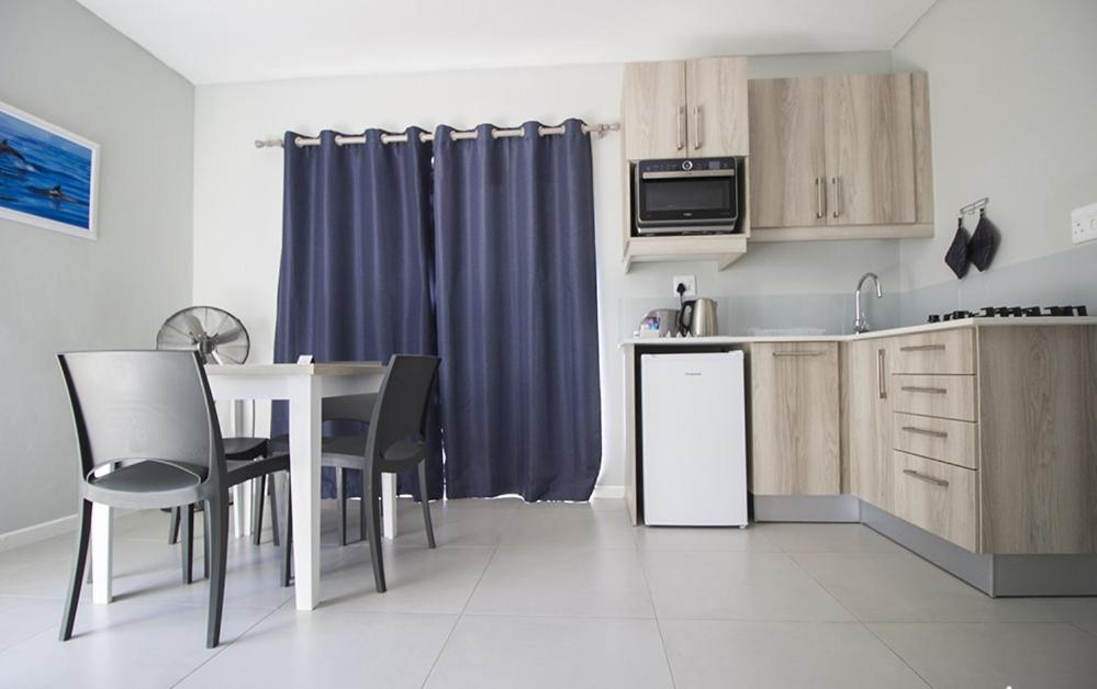 Kleinmond Lodge Zewnętrze zdjęcie