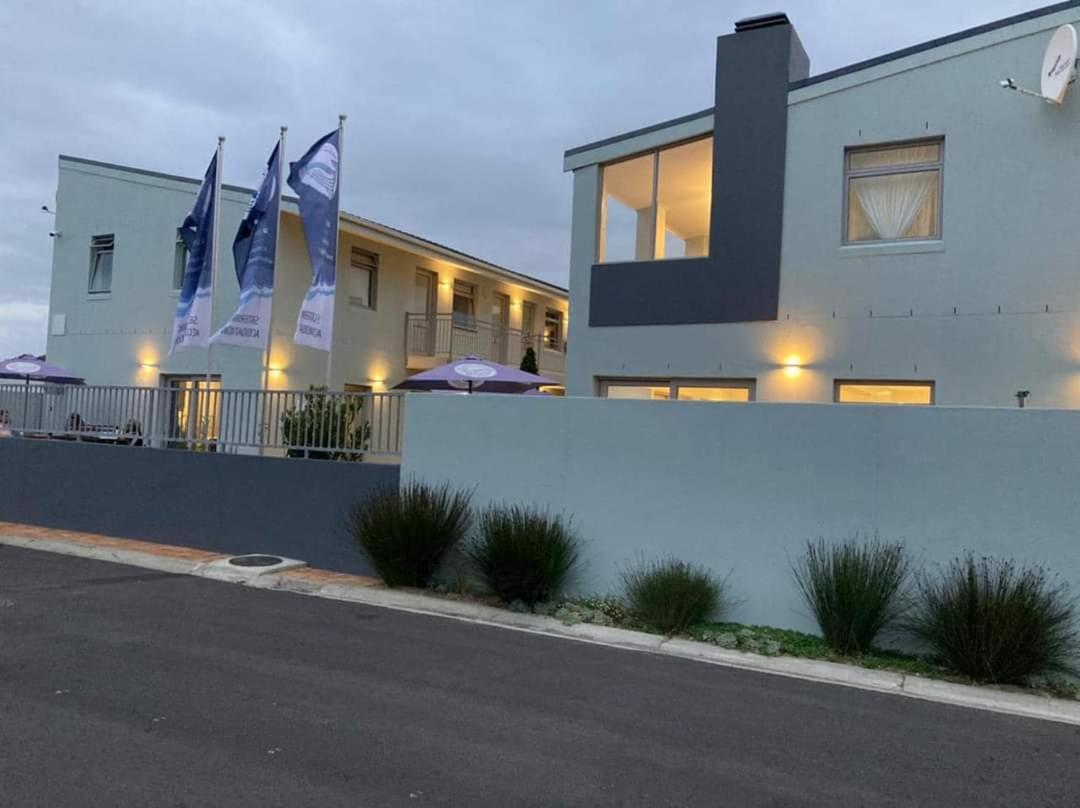 Kleinmond Lodge Zewnętrze zdjęcie